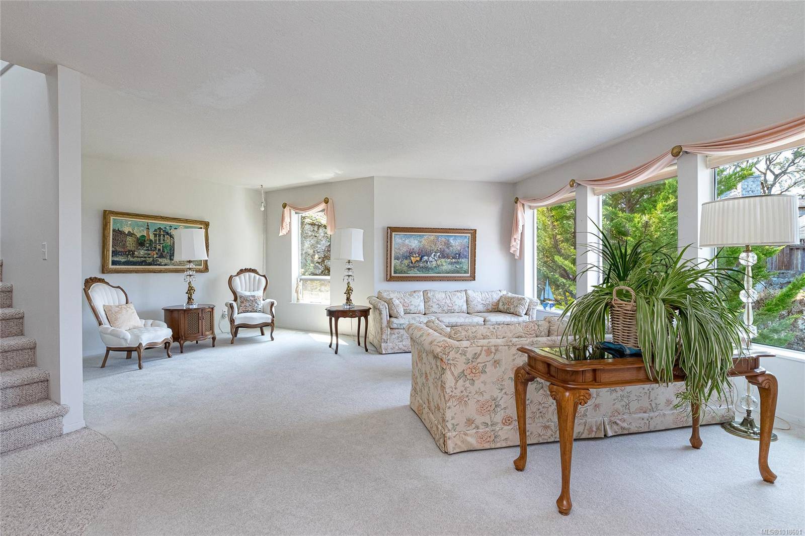 Saanich, BC V8P 5S3,3713 Pointer Pl