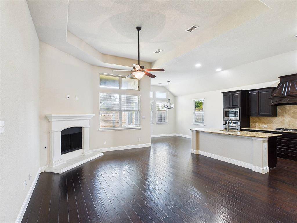 Fort Worth, TX 76036,5112 Stockwhip Drive