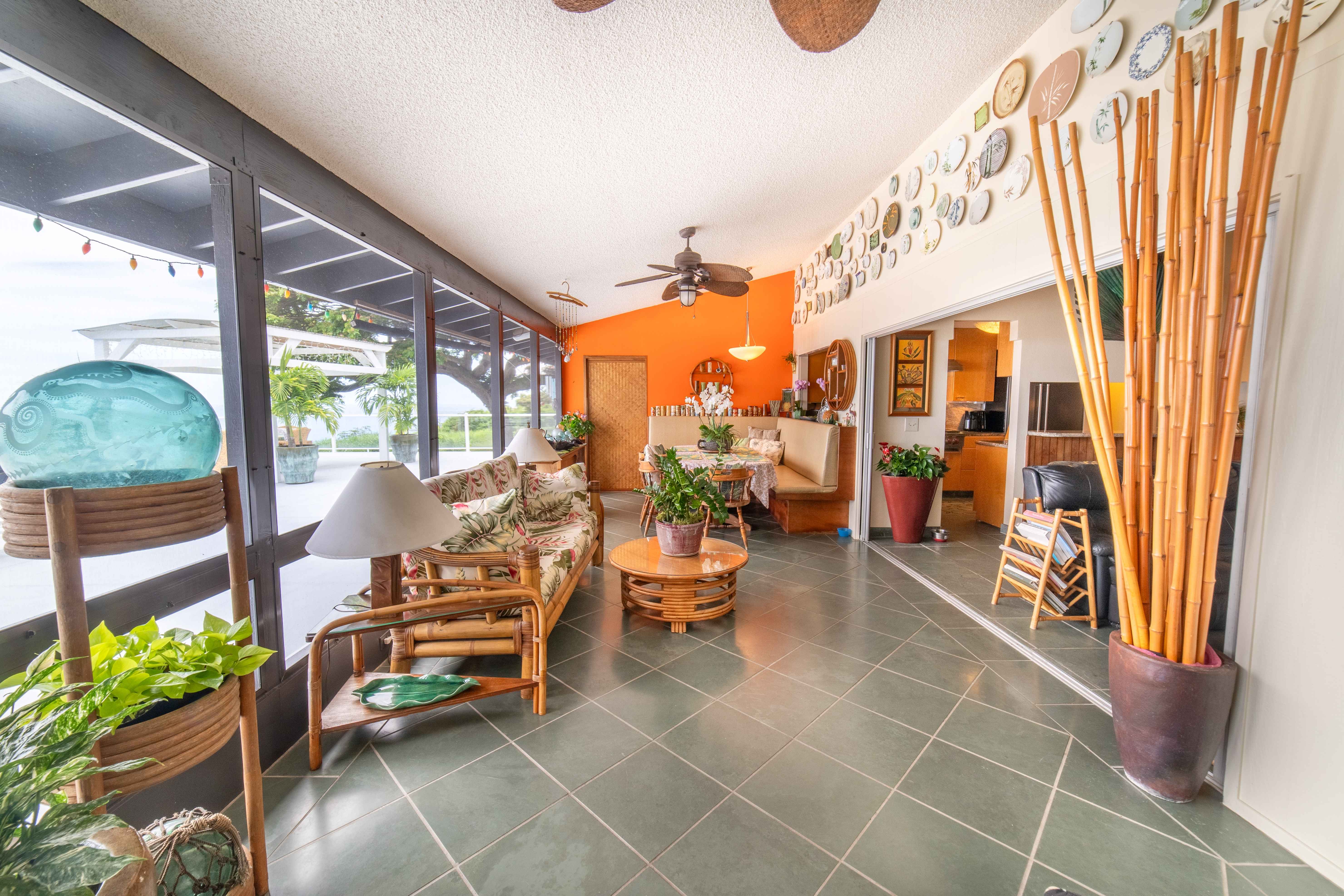 Kailua-kona, HI 96740,78-6928 WALUA RD