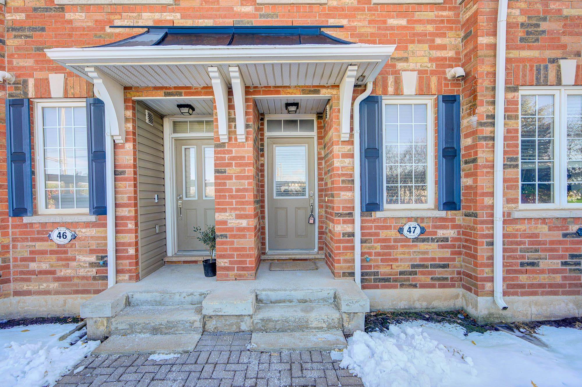 Oakville, ON L6M 0K5,2614 Dashwood DR #47