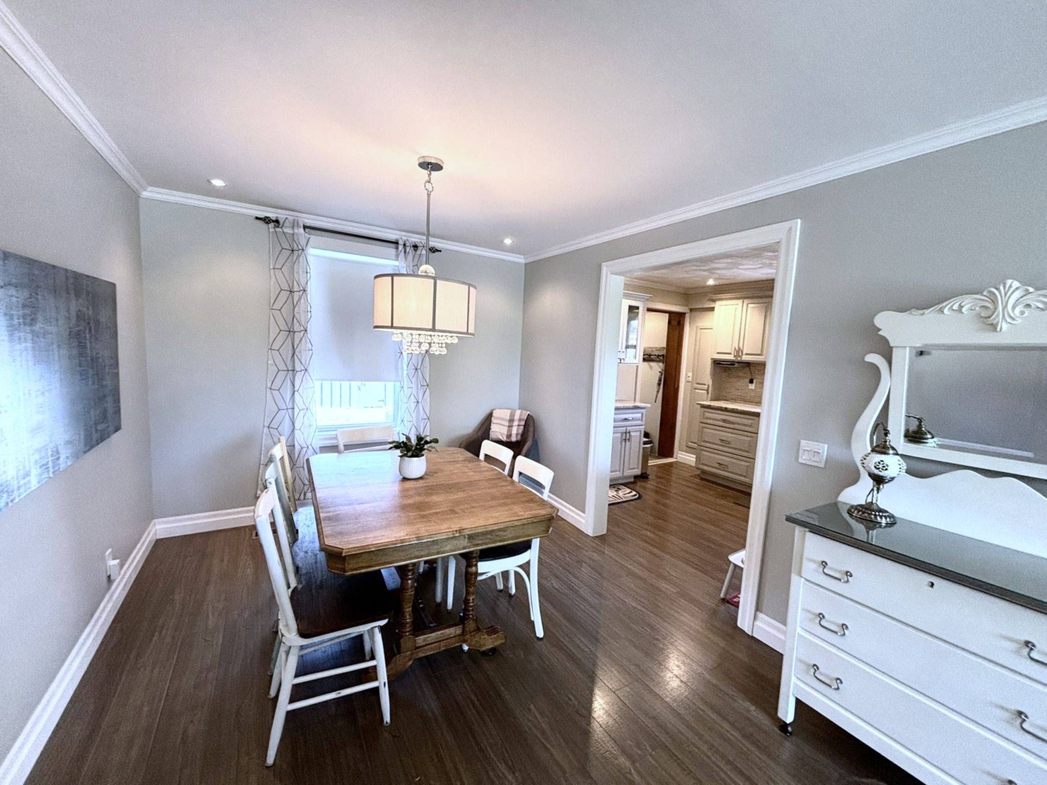 Owen Sound, ON N4K 4N2,1198 2nd AVE W