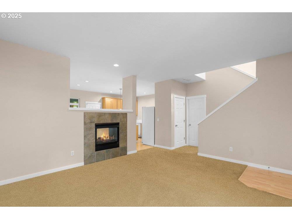 Portland, OR 97211,515 NE SUTTLE RD