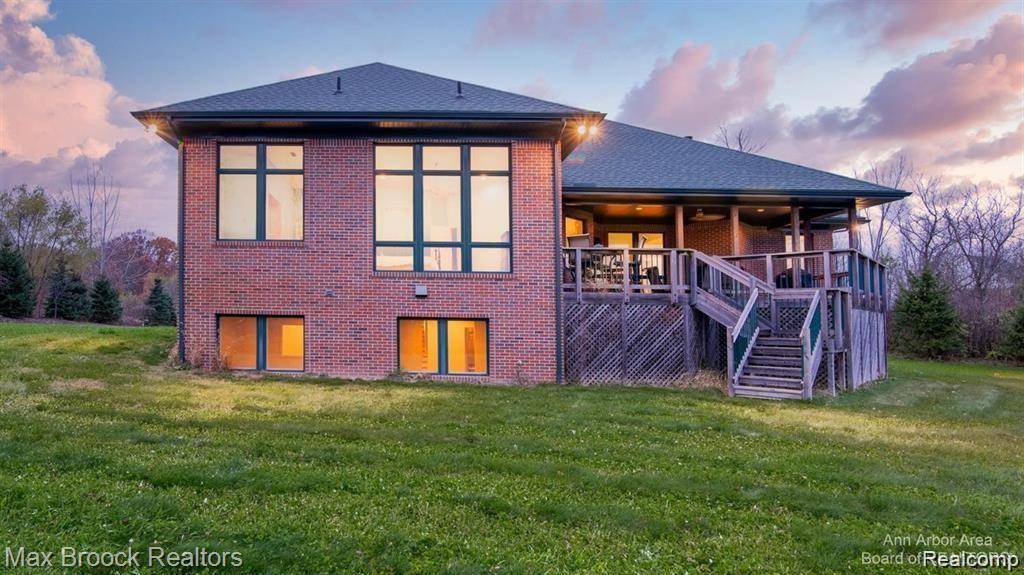 Ann Arbor, MI 48198,3520 Blue Heron CT