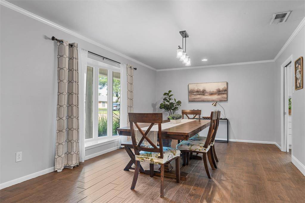 Woodway, TX 76712,833 Arlington Drive