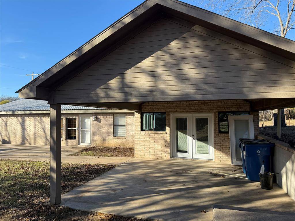 Alvarado, TX 76009,205 S Parkway Drive