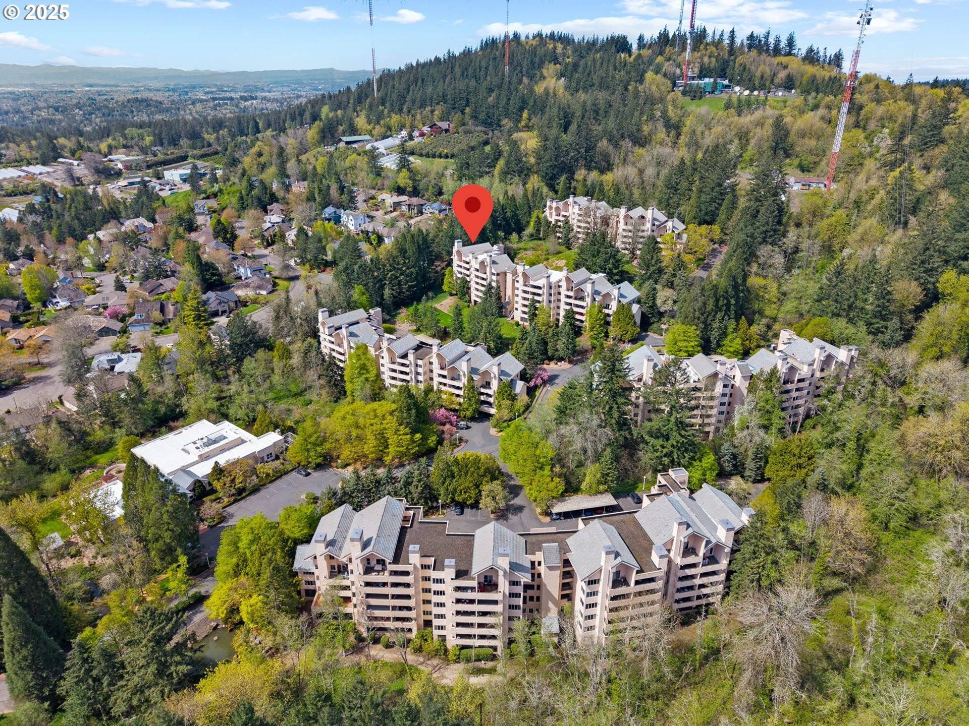 Portland, OR 97210,6665 W BURNSIDE RD #447