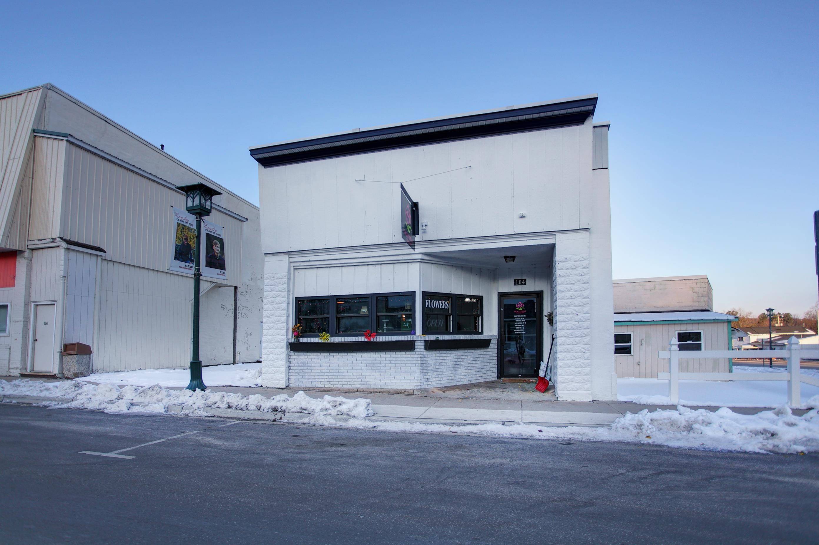 Kingsley, MI 49649,104 S Brownson AVE