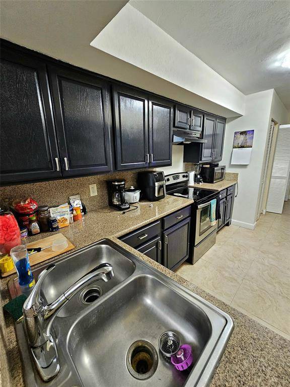 Coral Springs, FL 33065,8294 NW 24th St #8294