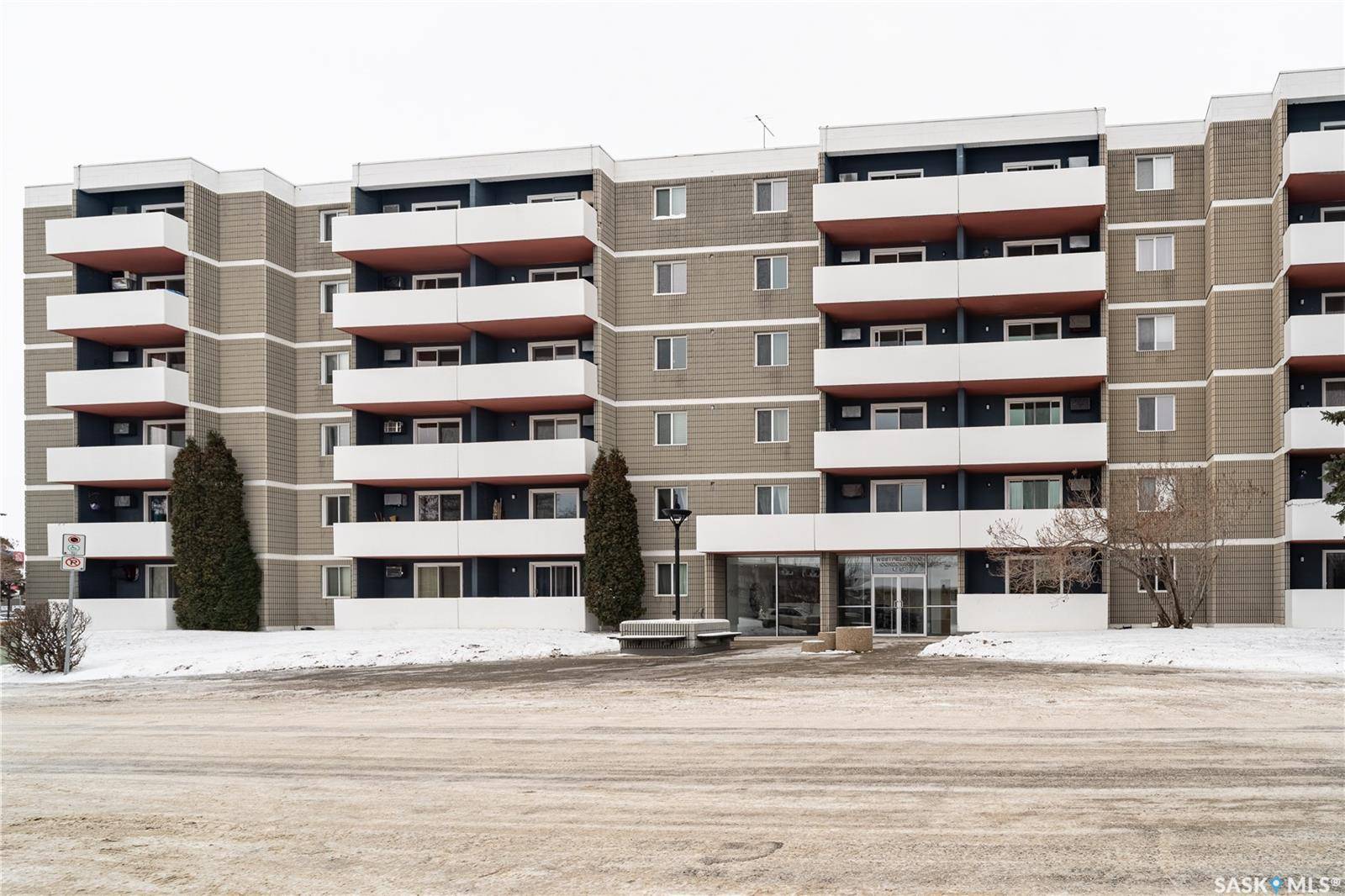 Regina, SK S4S 6A3,65 Westfield DRIVE #329