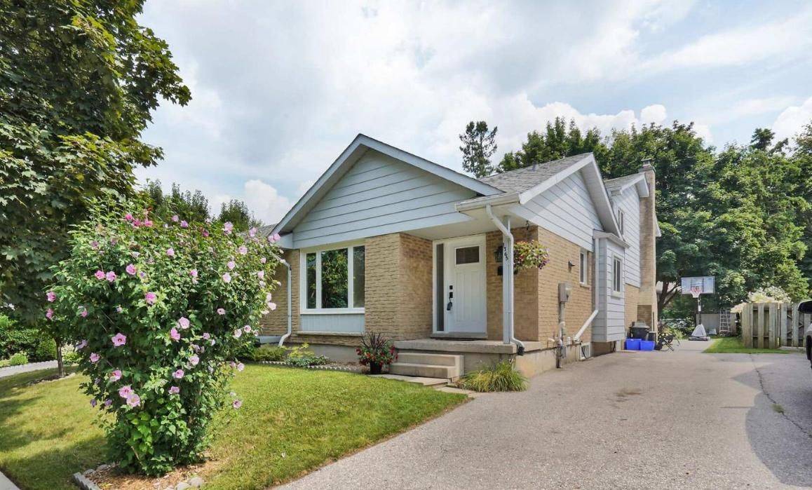 London North, ON N6G 3M9,1765 Attawandaron RD