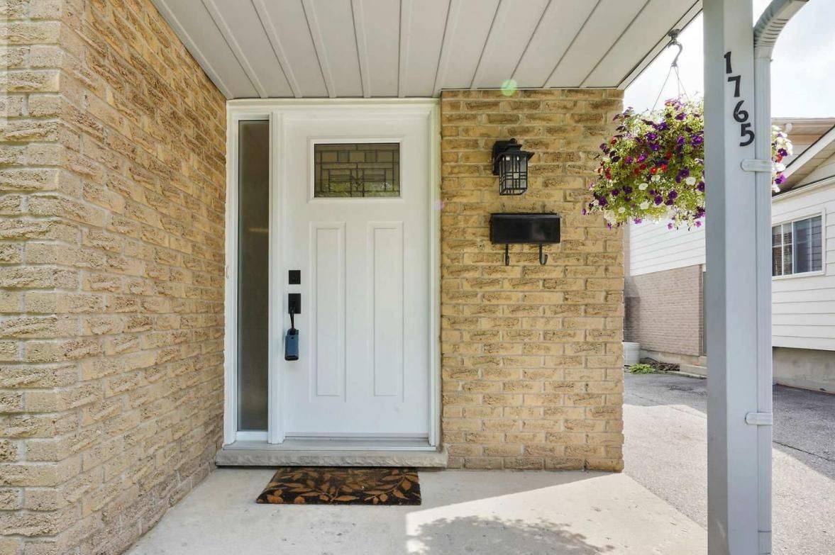 London North, ON N6G 3M9,1765 Attawandaron RD