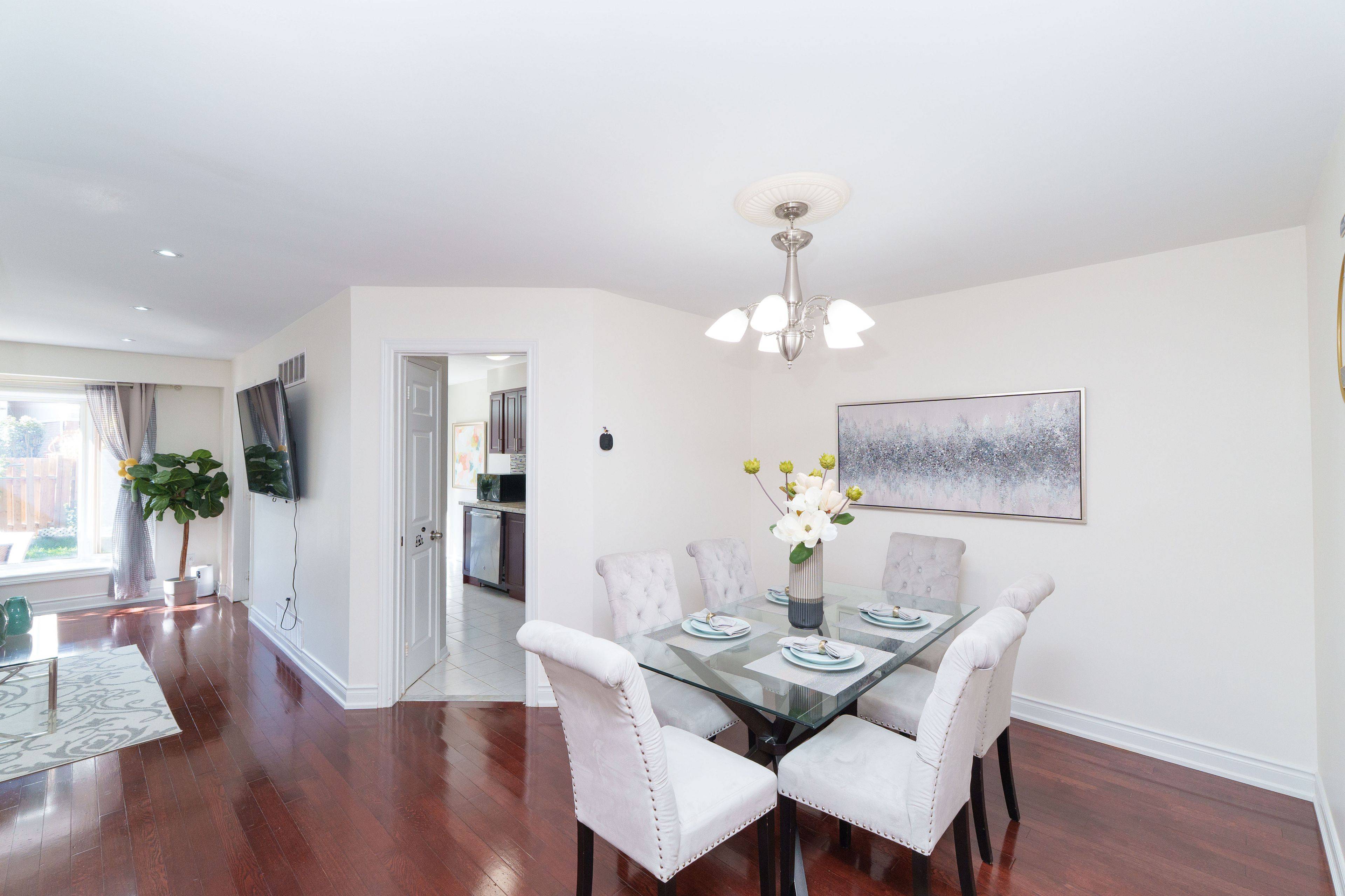 Toronto E07, ON M1S 4J1,20 Croach CRES