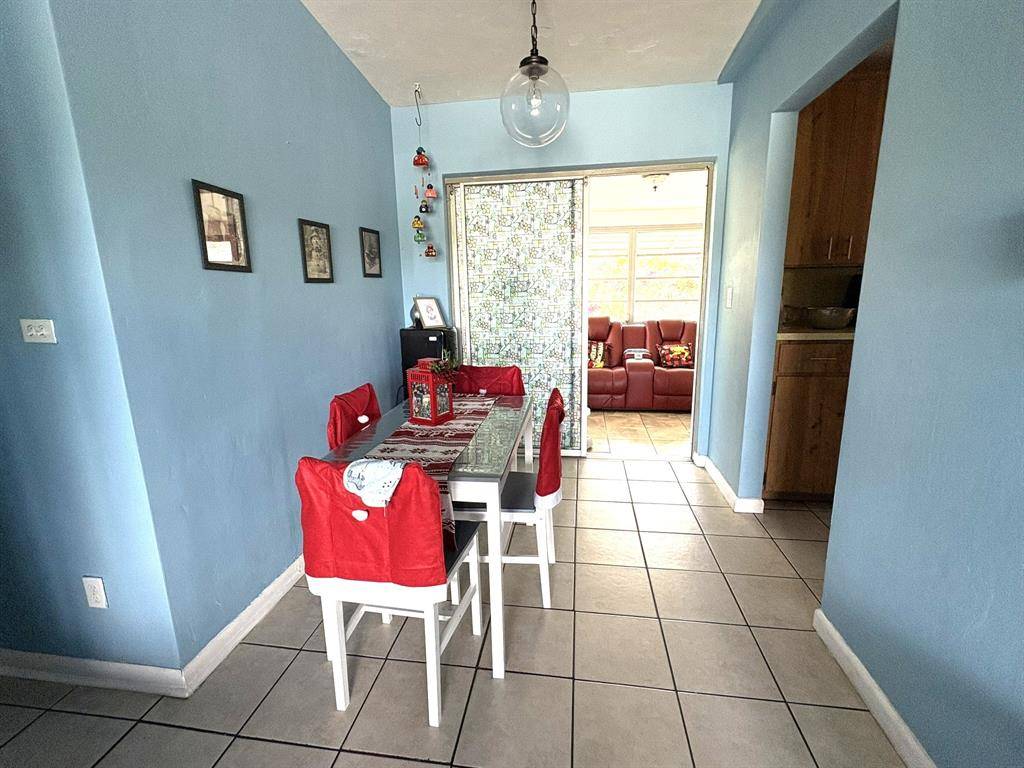 Pompano Beach, FL 33064,1310 NE 44th St