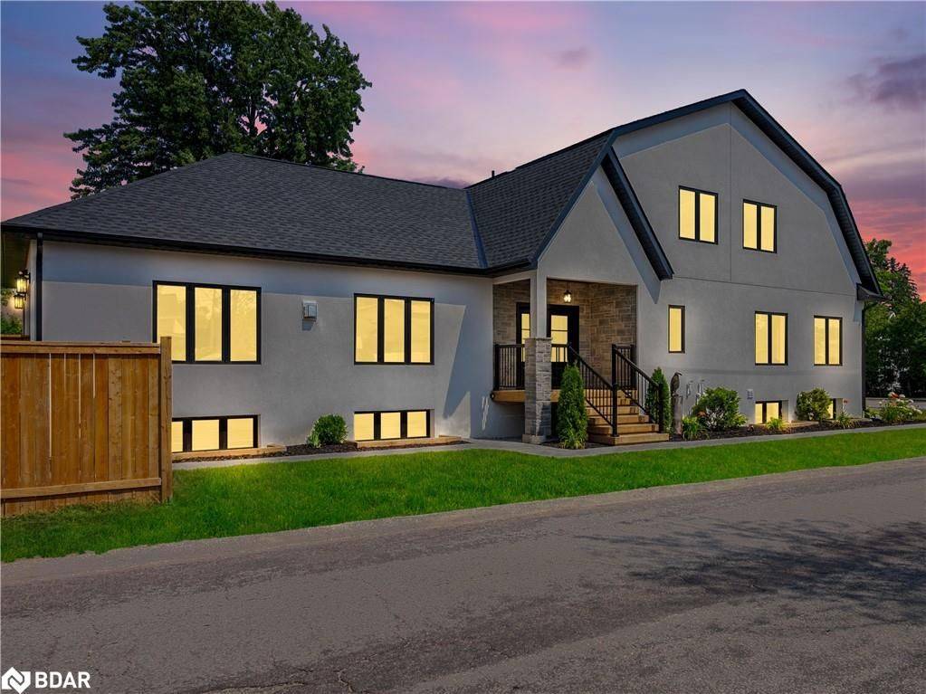 Innisfil, ON L0L 1W0,1242 KILLARNEY BEACH RD