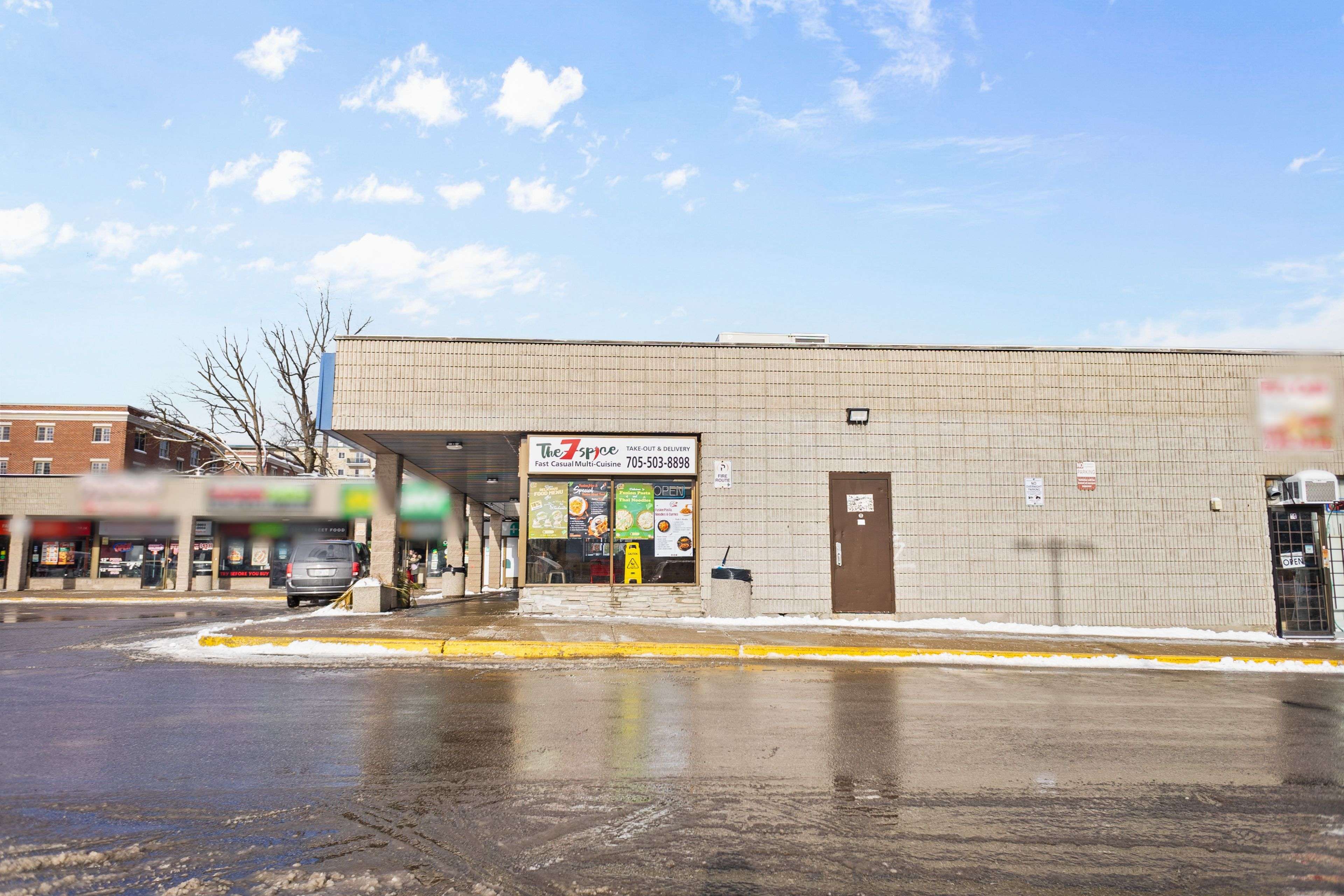 Barrie, ON L4M 5C2,353 Duckworth ST #16