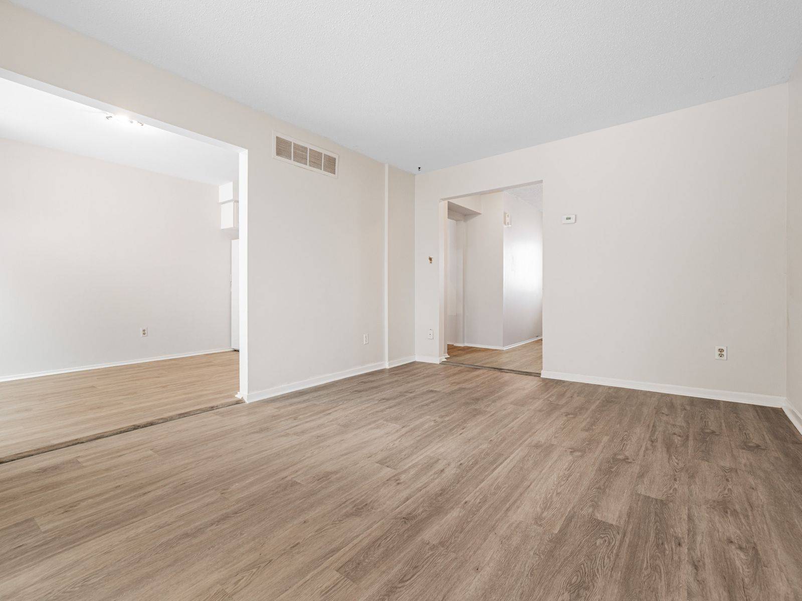 Barrie, ON L4N 5C9,263 Browning TRL