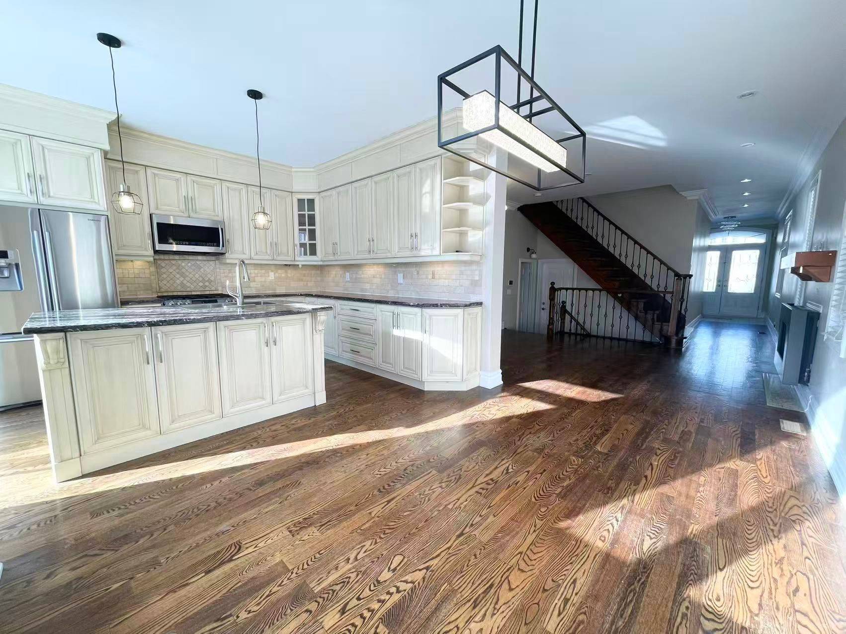 Oakville, ON L6H 0B5,1268 Jezero CRES