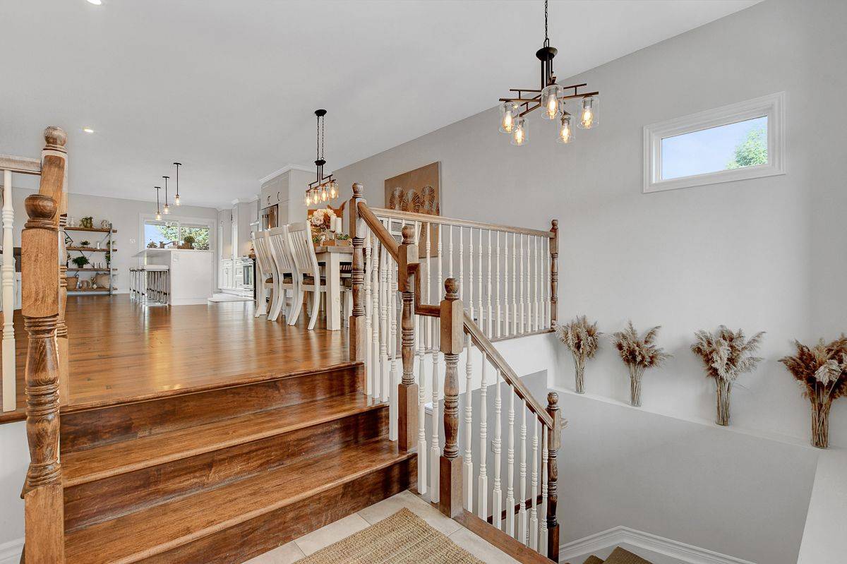 Alfred And Plantagenet, ON K0A 3K0,201 Versaille ST