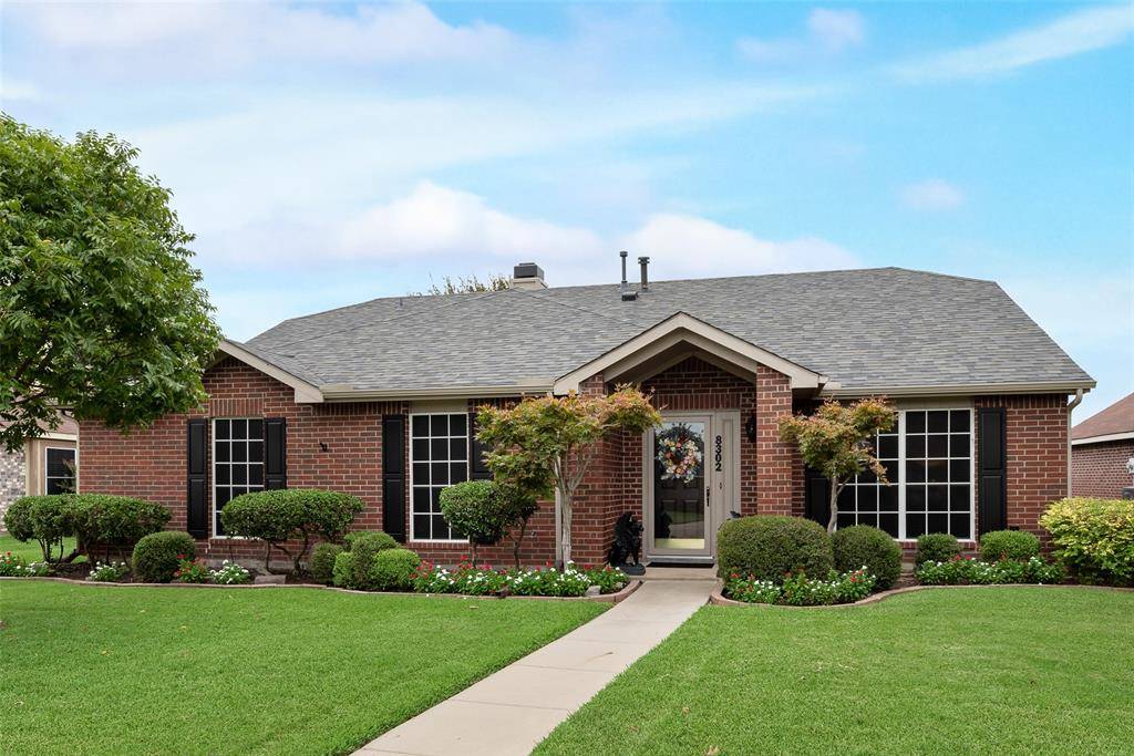 Rowlett, TX 75088,8302 Lake Bend Drive