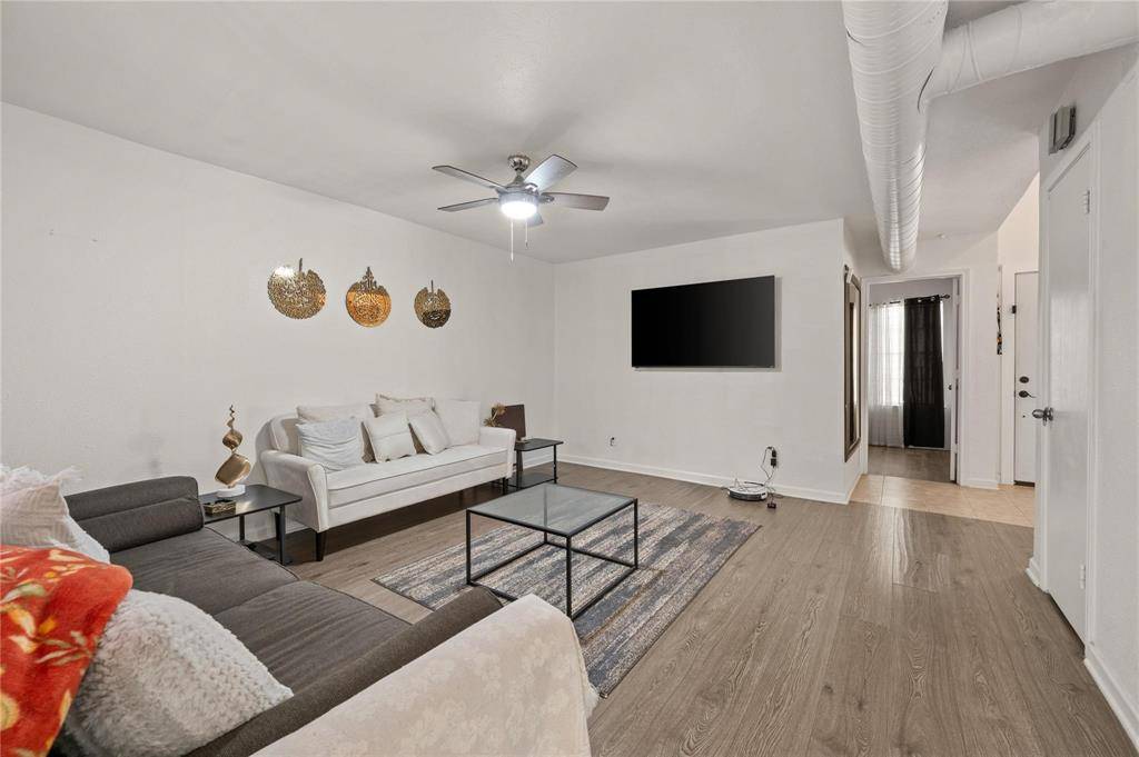 Richardson, TX 75081,525 Towne House Lane