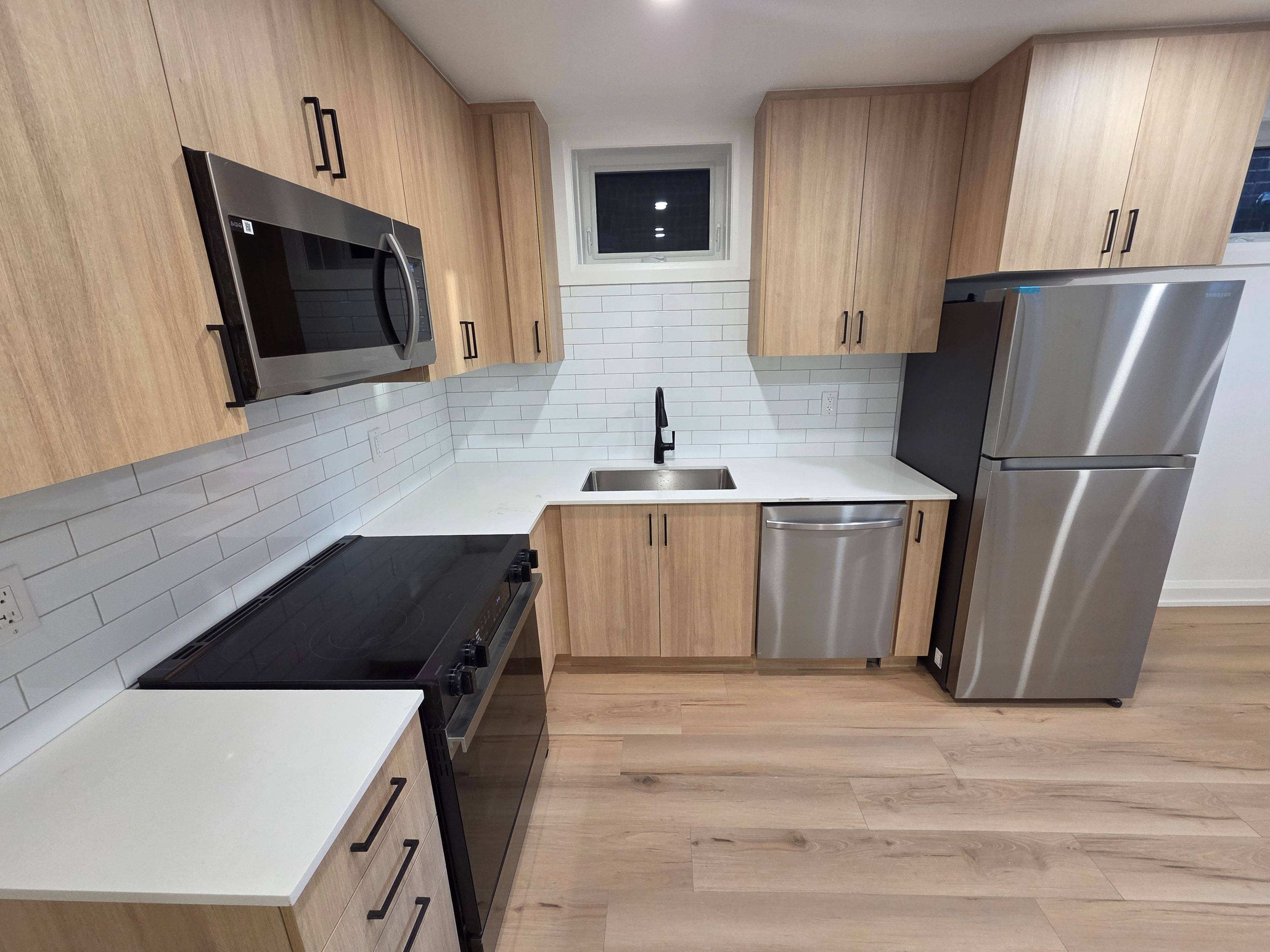 Toronto C03, ON M6C 3E7,55 Camberwell RD #BF