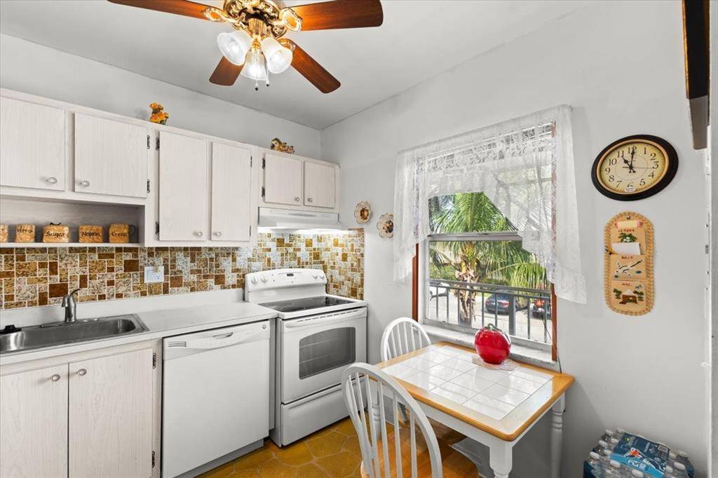 Margate, FL 33063,7200 NW 5th Pl #203