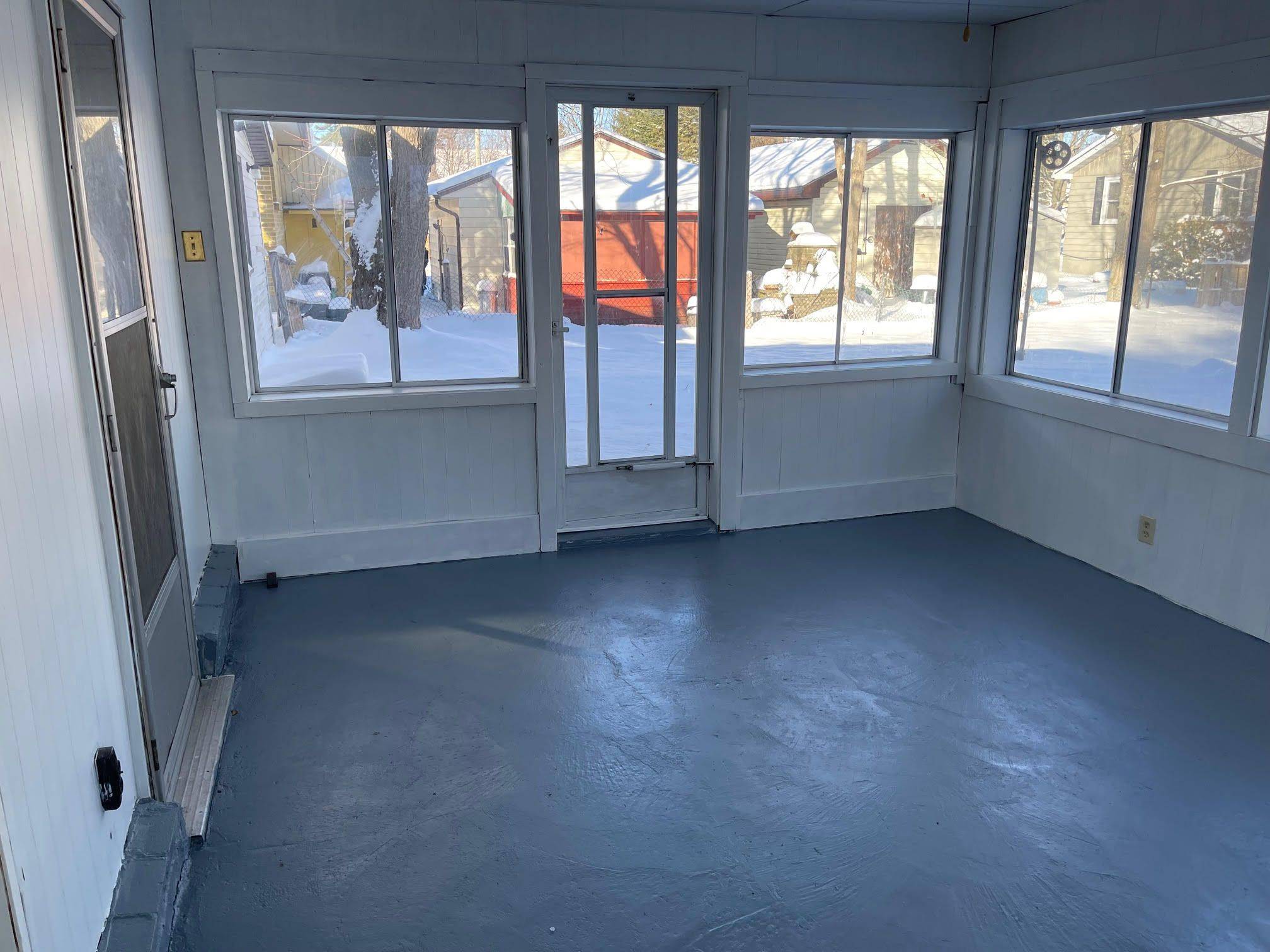 Gravenhurst, ON P1P 1G2,560 John ST N