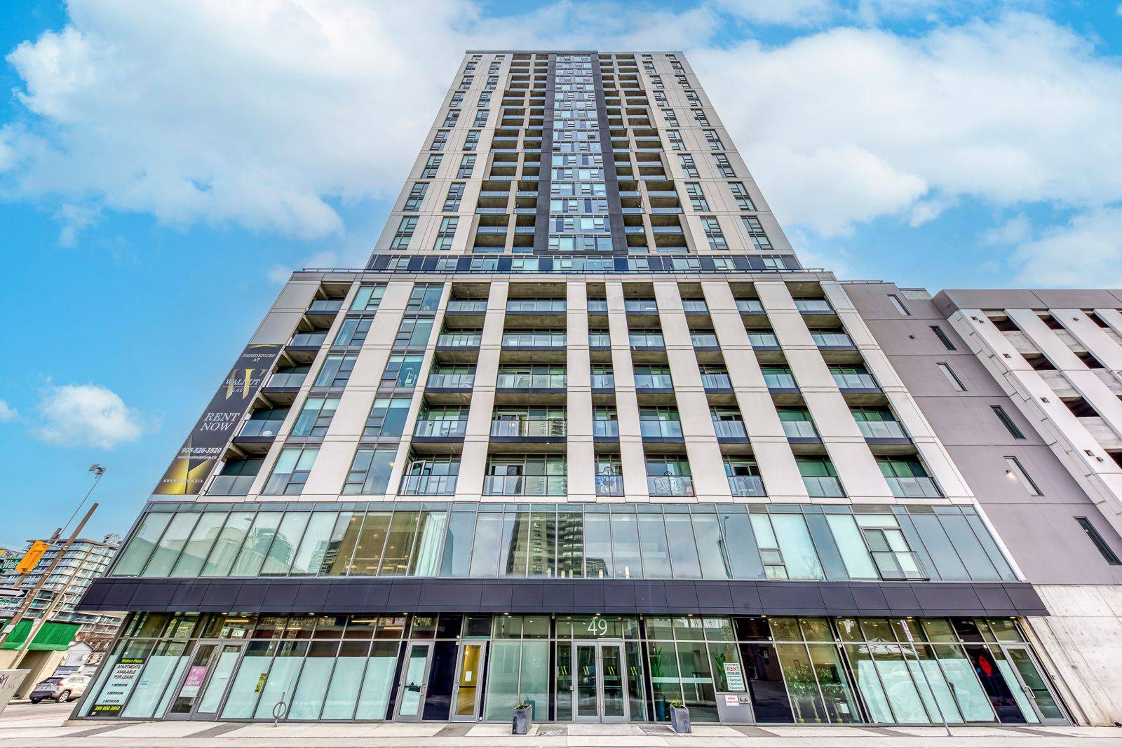 Hamilton, ON L8N 2L1,49 Walnut ST S #1803