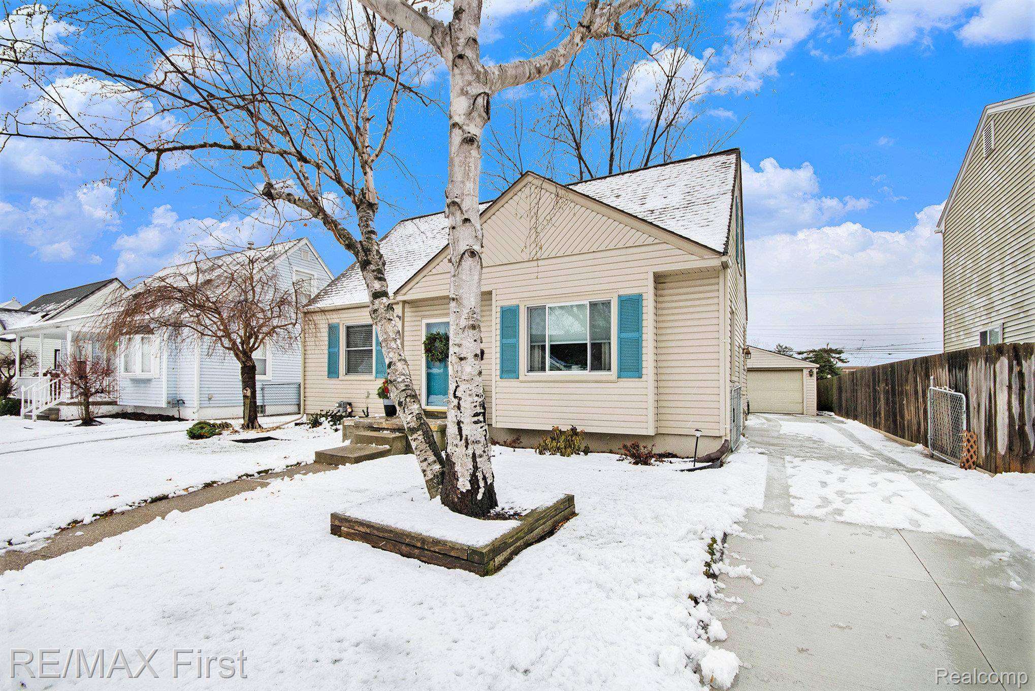 Roseville, MI 48066,25861 Wiseman ST