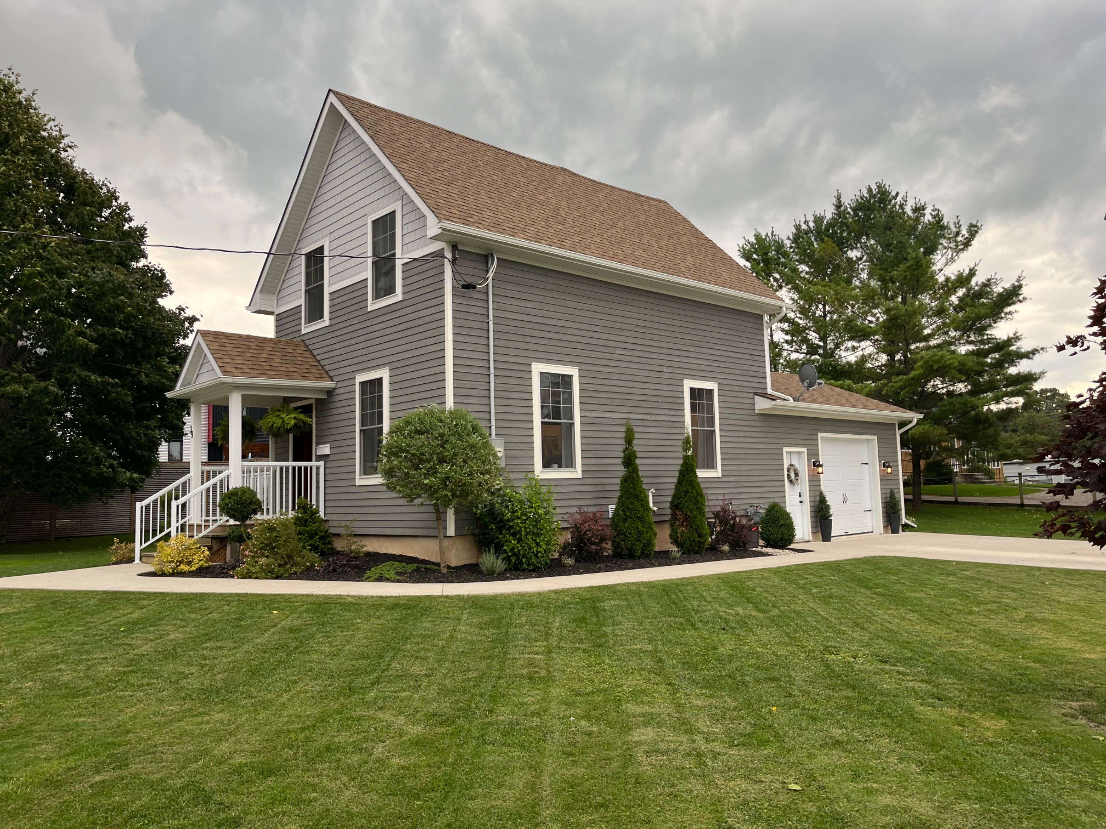 Arran-elderslie, ON N0H 2N0,39 John ST