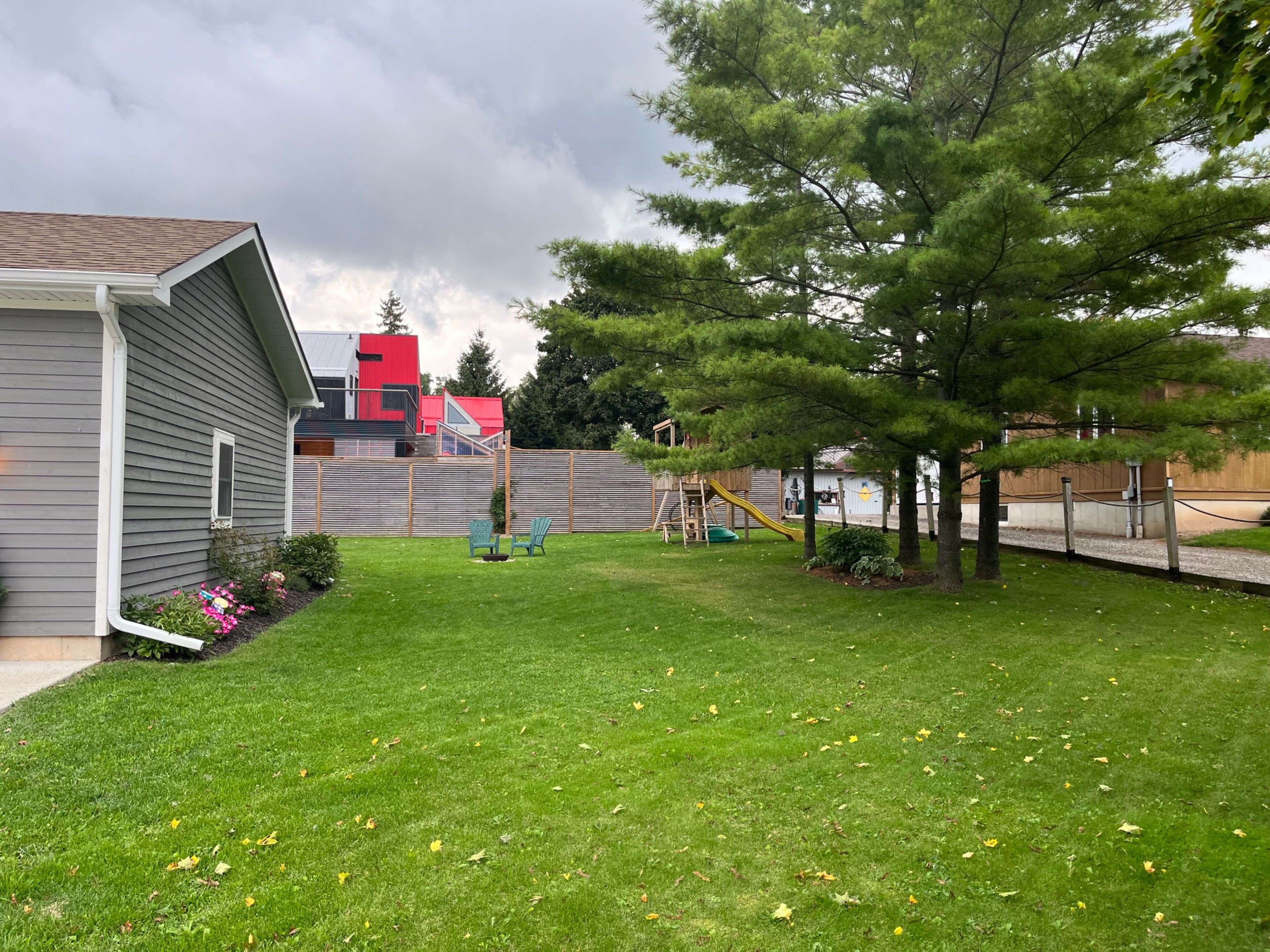 Arran-elderslie, ON N0H 2N0,39 John ST