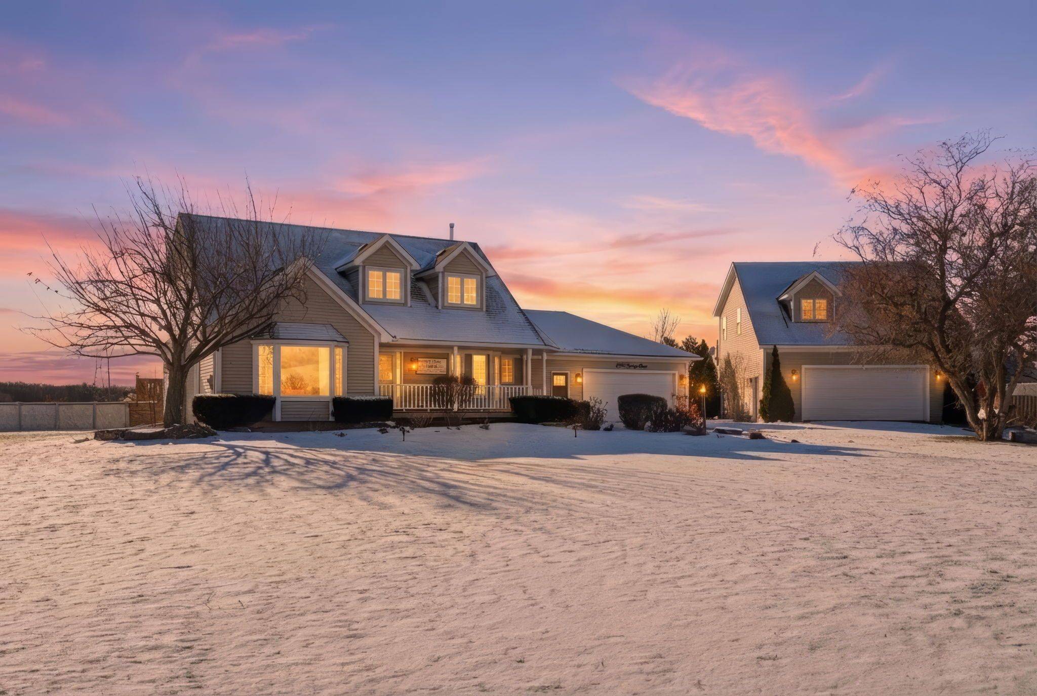 Grimsby, ON L0R 2A0,5940 Young ST