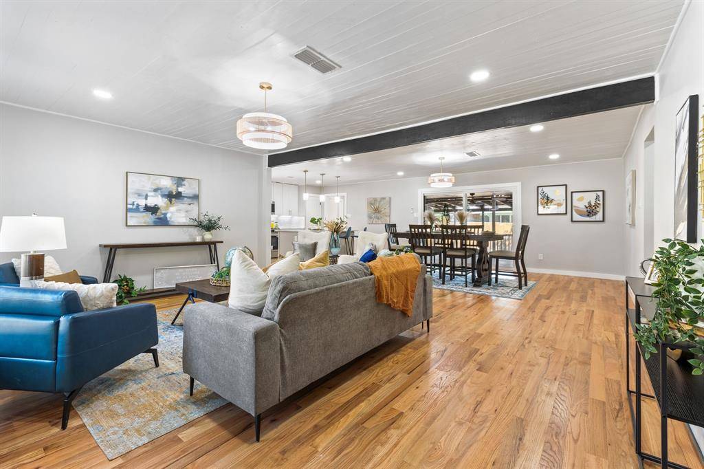 Dallas, TX 75224,811 Tarryall Drive