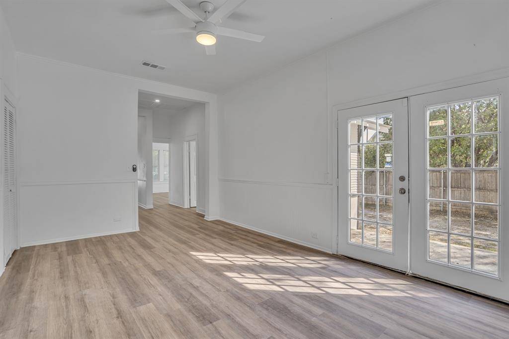 Gainesville, TX 76240,1010 E Main Street