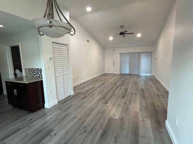 Cutler Bay, FL 33189,10420 SW 207th St