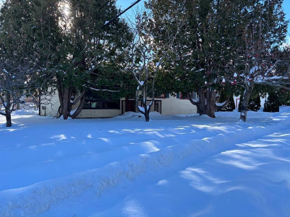 Severn, ON L0K 1E0,1 GRAY ST