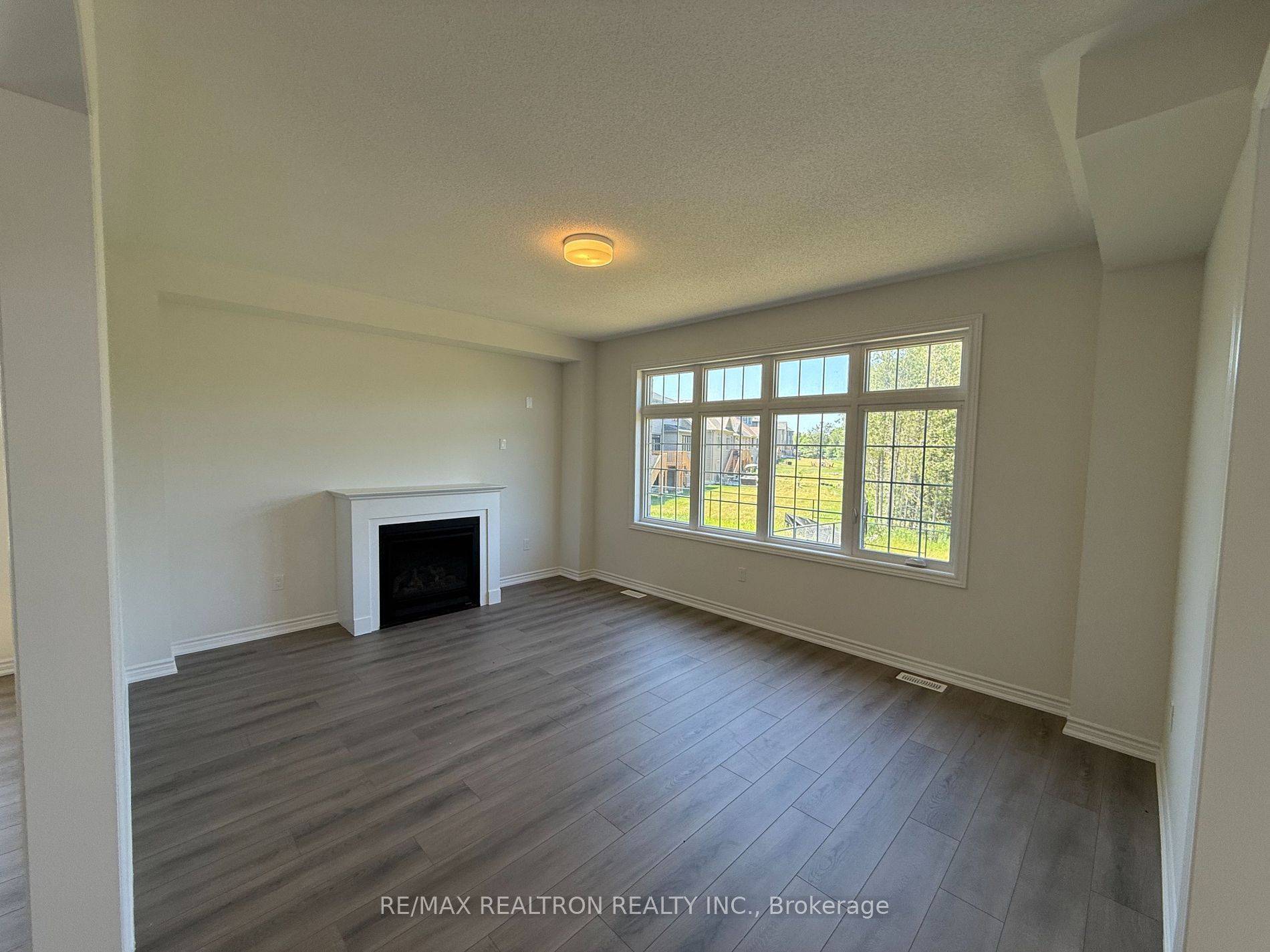 Cobourg, ON K9A 3T8,465 Hornbeck ST E