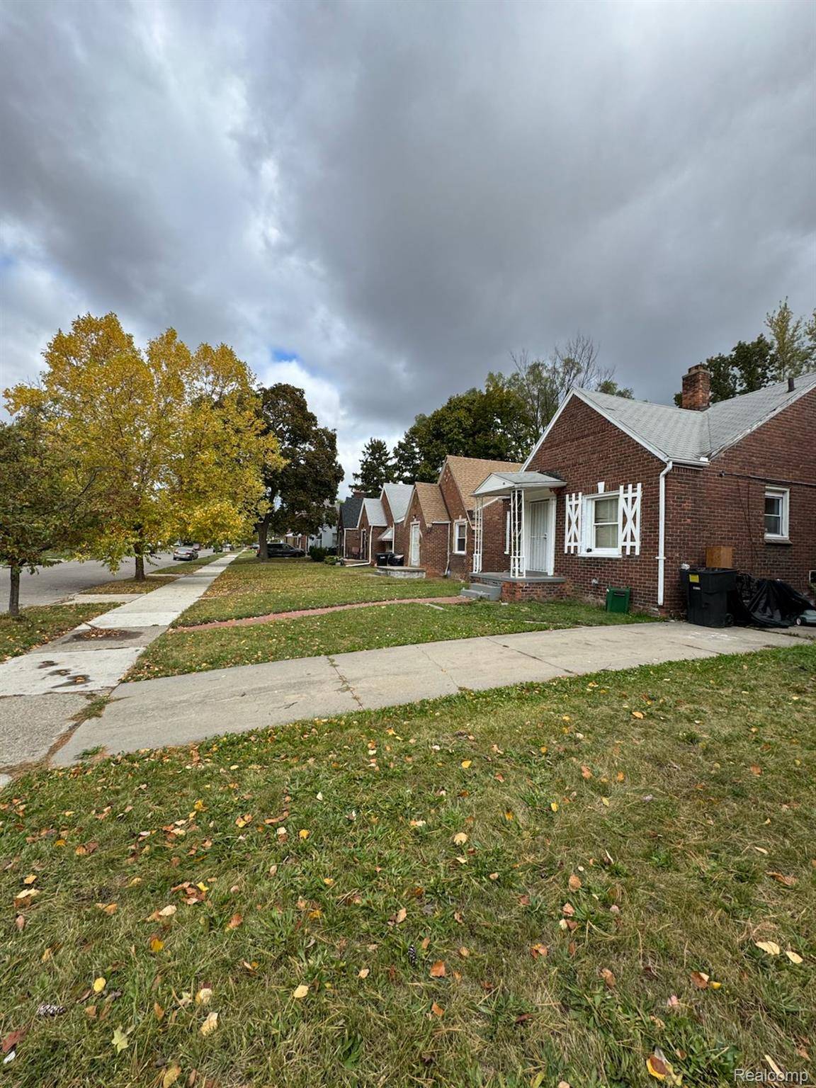 Detroit, MI 48227,15746 Coyle ST