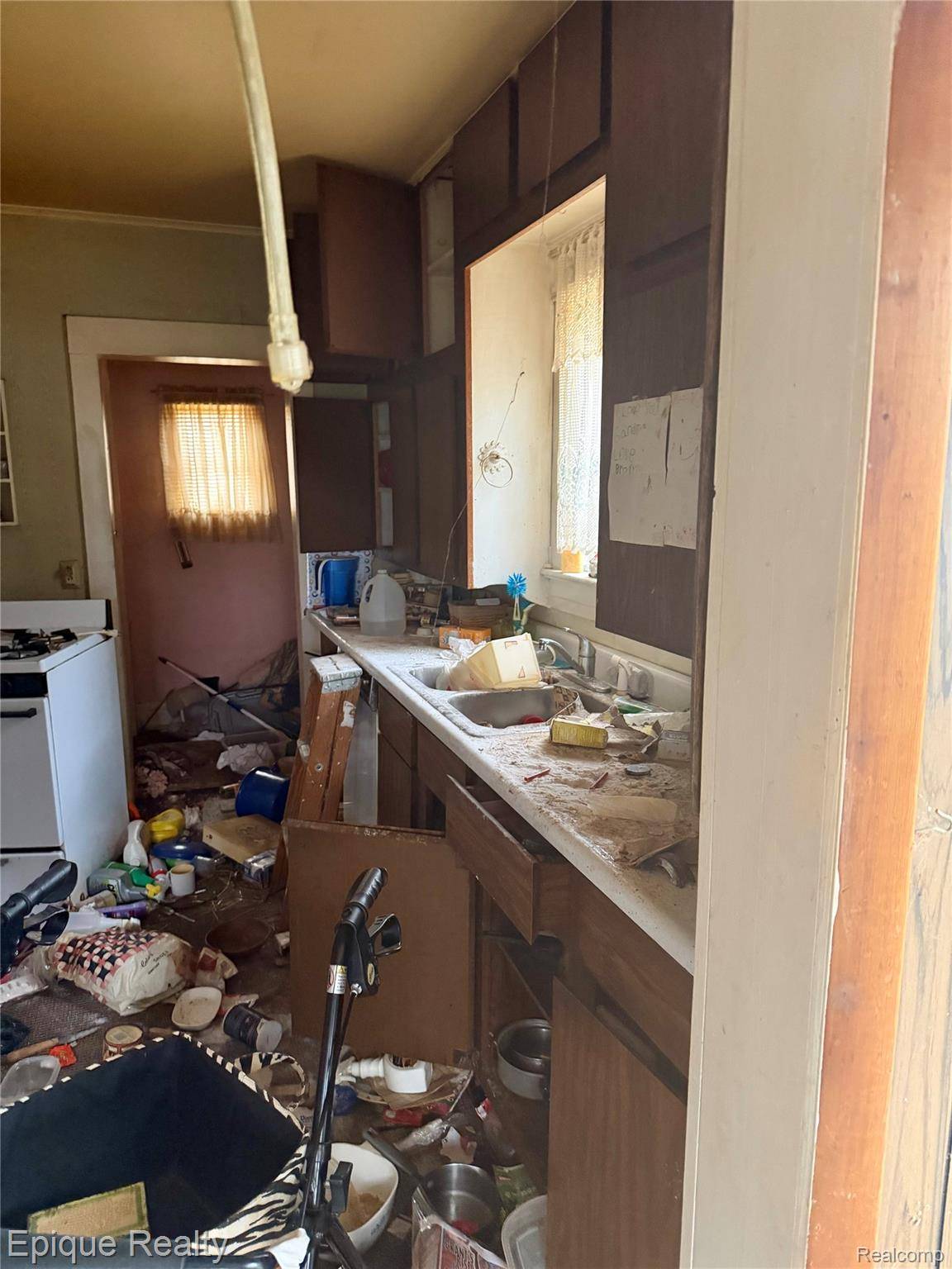 Flint, MI 48506,1652 Wisconsin AVE