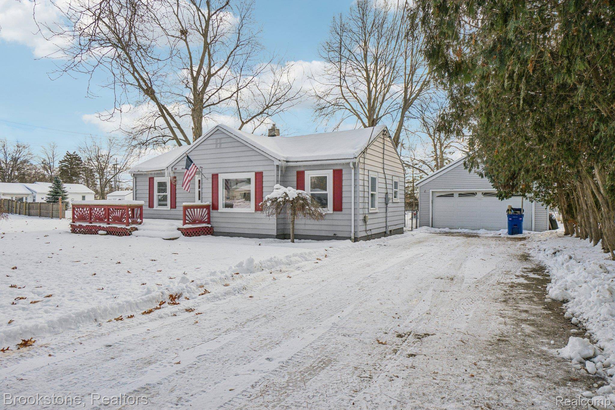 Waterford, MI 48327,5729 Graves ST