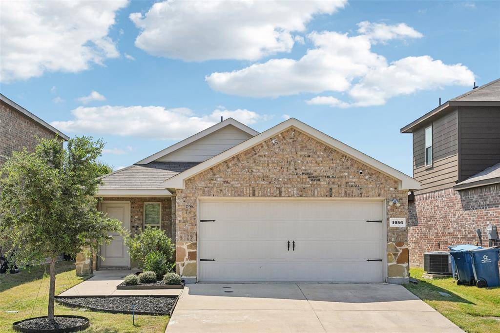 Forney, TX 75126,1056 Old Oaks Drive