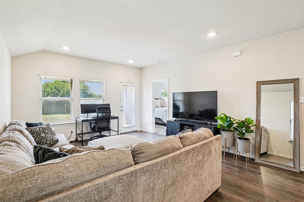 Forney, TX 75126,1056 Old Oaks Drive