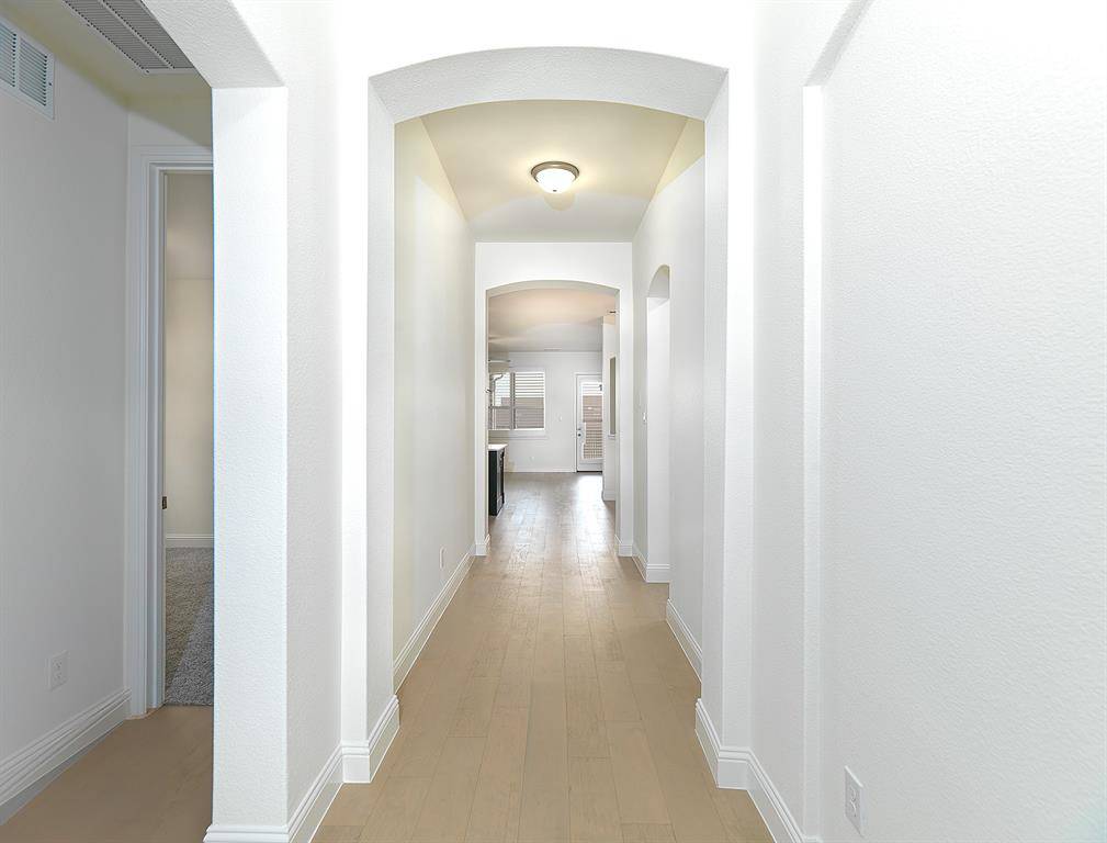 Fort Worth, TX 76179,6200 Cobbetts Pond Lane