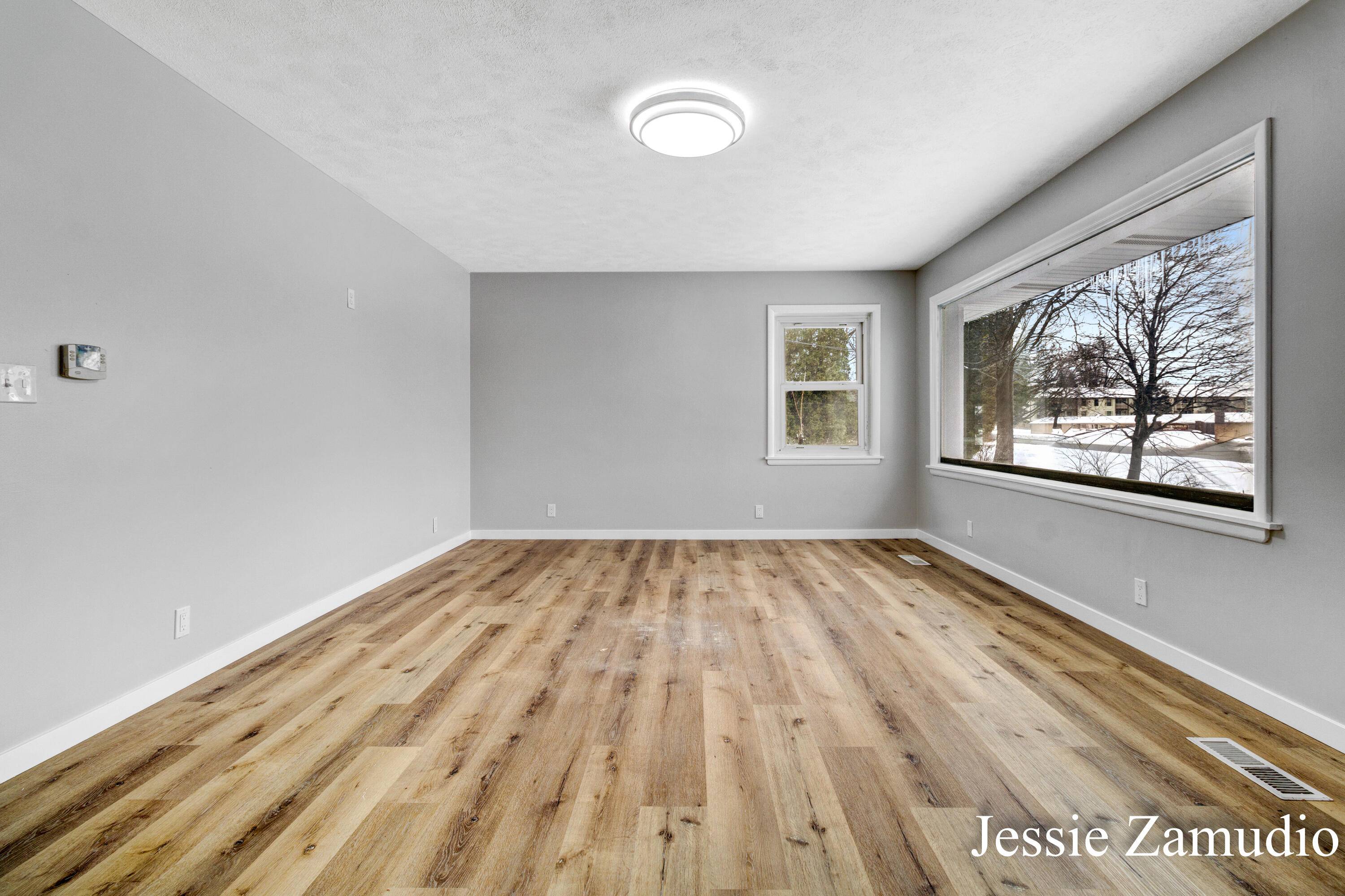 Kentwood, MI 49548,609 60th ST SE