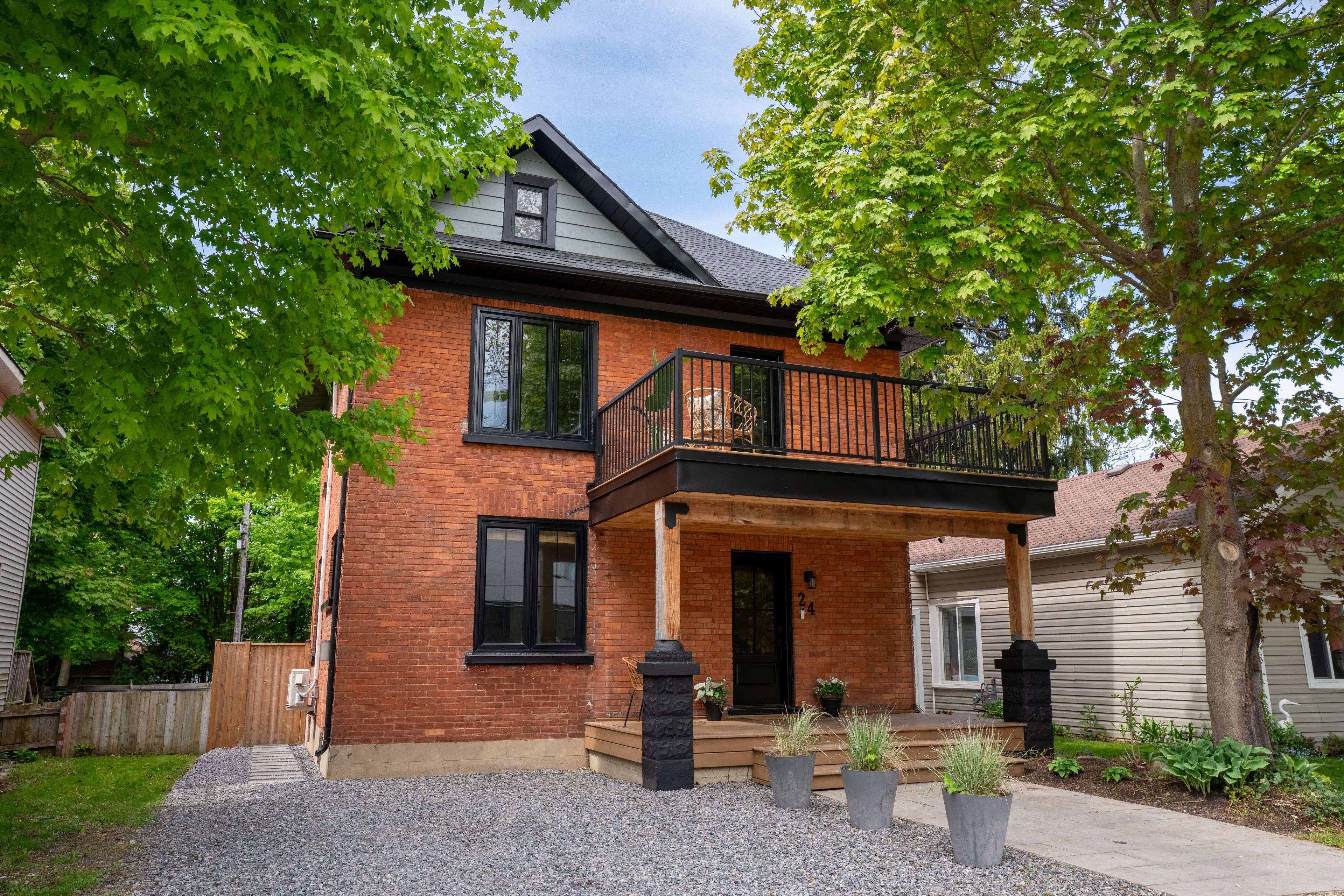 Meaford, ON N4L 1E3,24 Marshall ST W