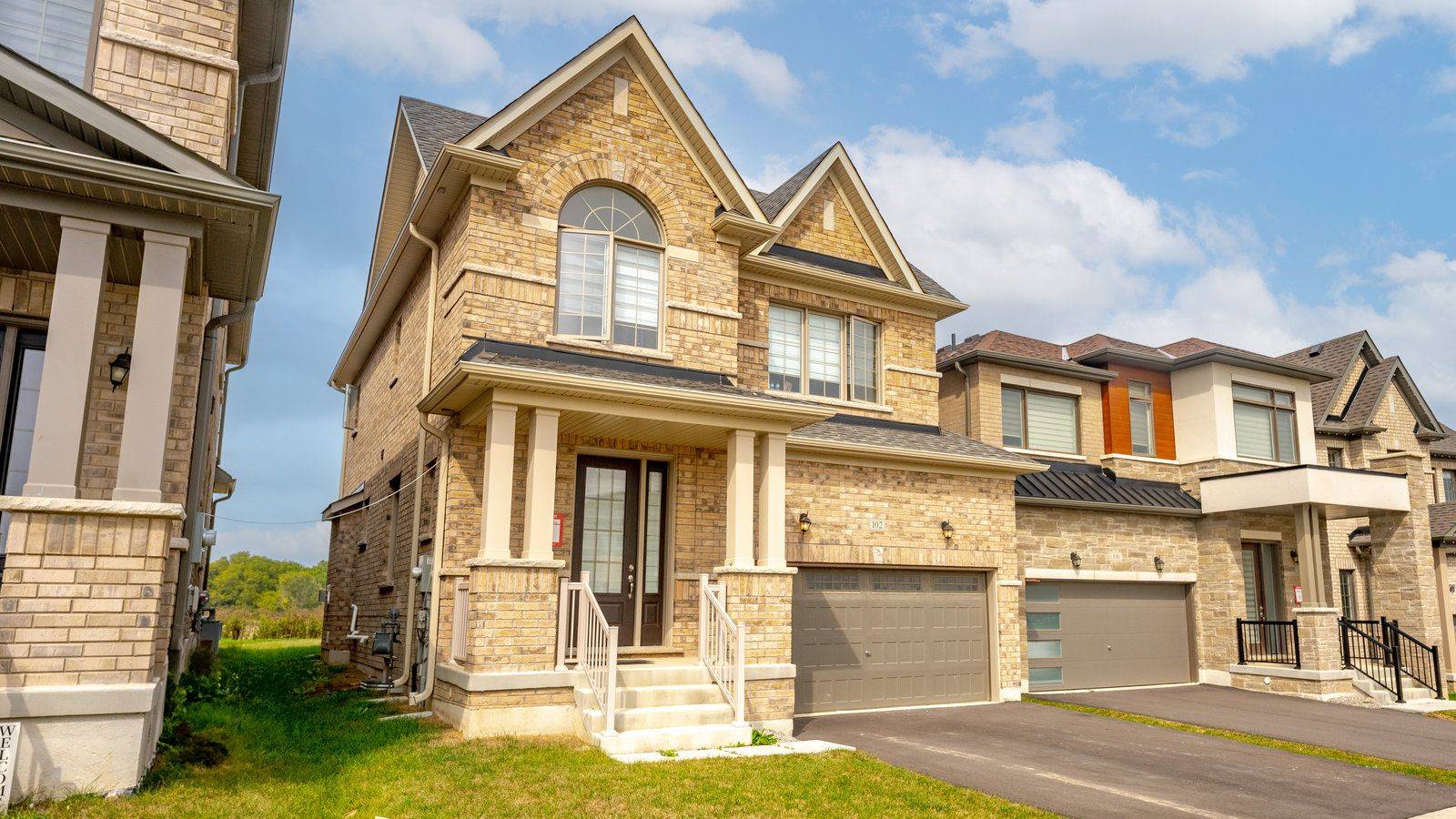 Brantford, ON N3T 0X9,102 Strickland AVE