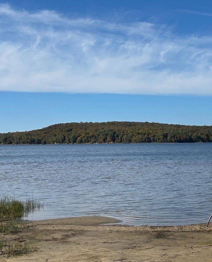 Armour, ON P3A 4R5,346 Kent RD