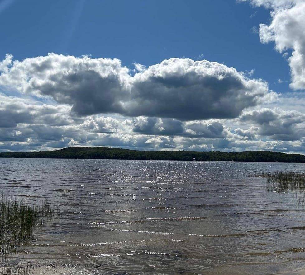 Armour, ON P3A 4R5,346 Kent RD