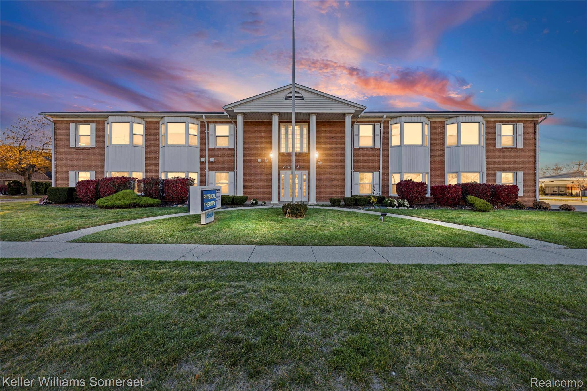 Warren, MI 48088,30521 SCHOENHERR #200