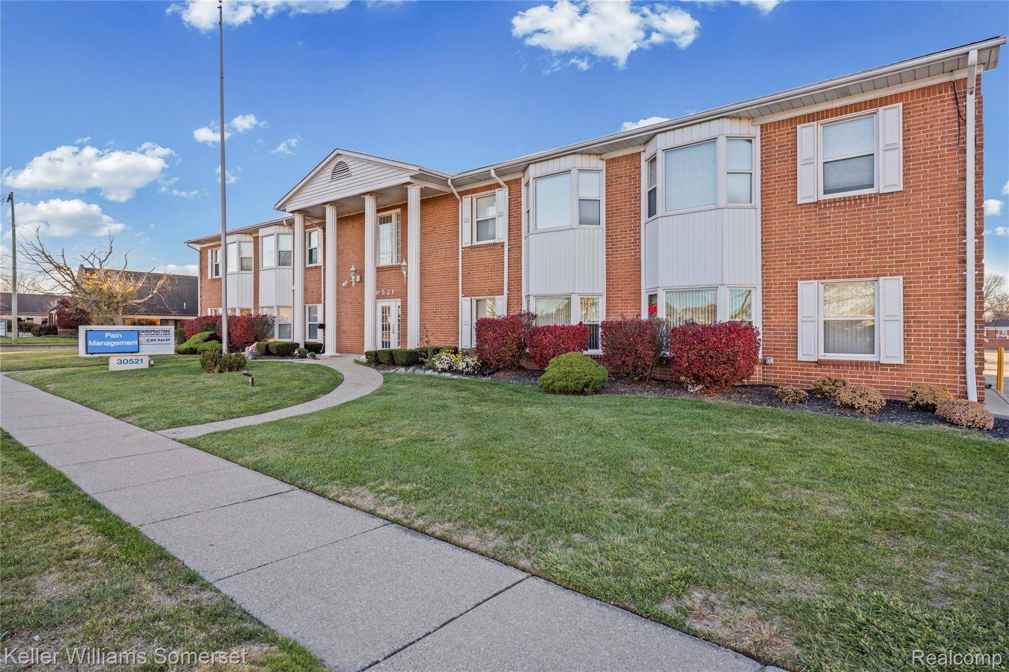 Warren, MI 48088,30521 SCHOENHERR #200